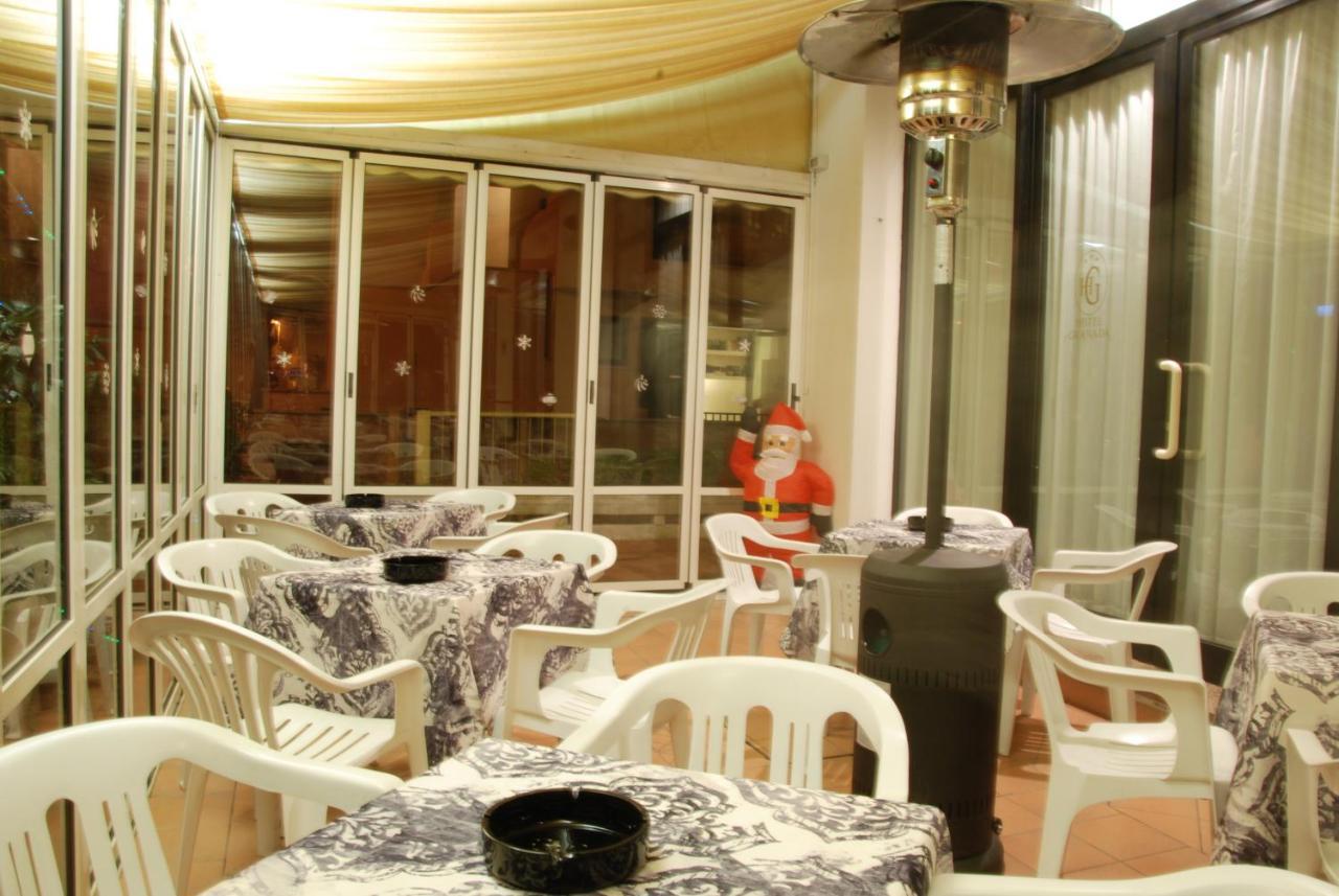 Hotel Granada Каттолика Экстерьер фото